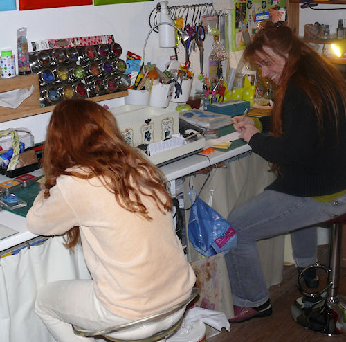 http://scrap.en.folie.free.fr/apourblog/atelier/encompagniedeOrlanejanvier10/timbre/samedi9janvier10_1.jpg